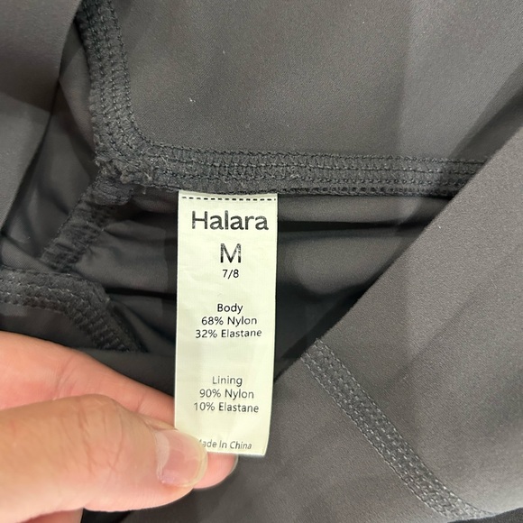 HALARA Ultrasculpt SoCinched Leggings - Picture 9 of 10